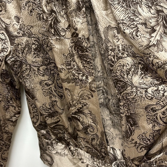 BCBG Max Azria Brown Beige L Baroque Print Long Sleeve Open Back Silk Blouse - Picture 11 of 12